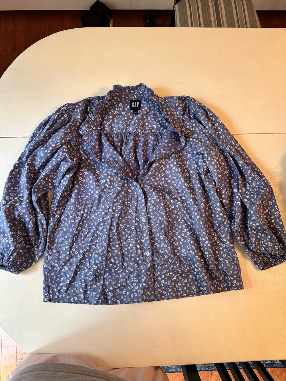 GAP Blue Floral Ruffle-Neck Button Front Top